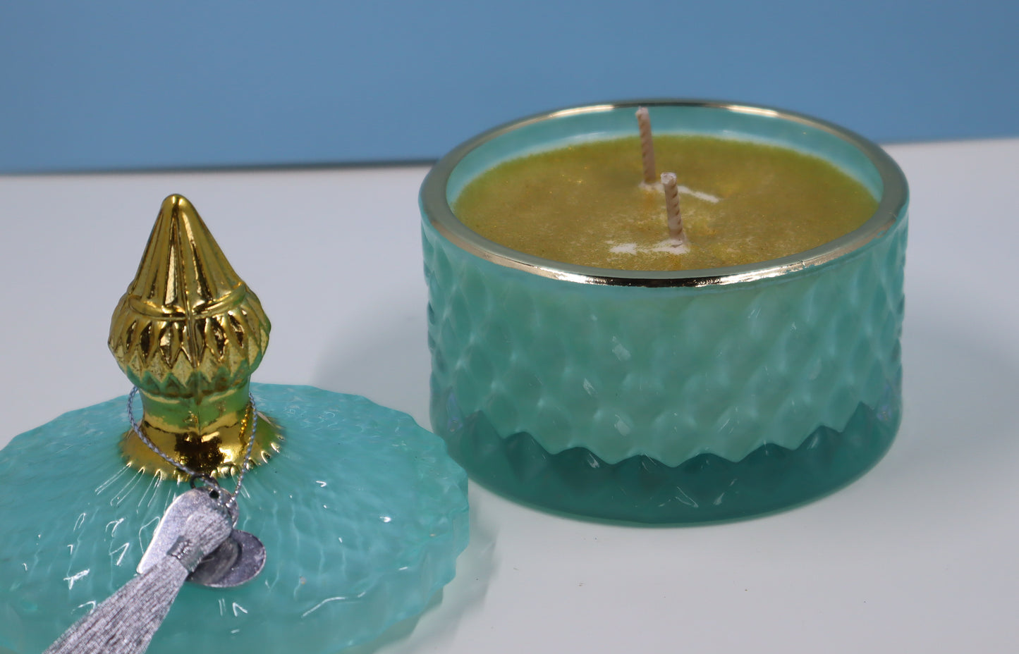 Sweet Pea & White Jasmine - Small soy & coconut candle
